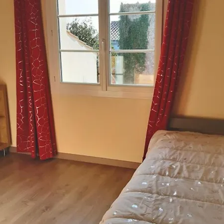 Maison Spacieuse A 80m De La Plage, Animaux Admis, Wifi Gratuit - Fr-1-823-19 *