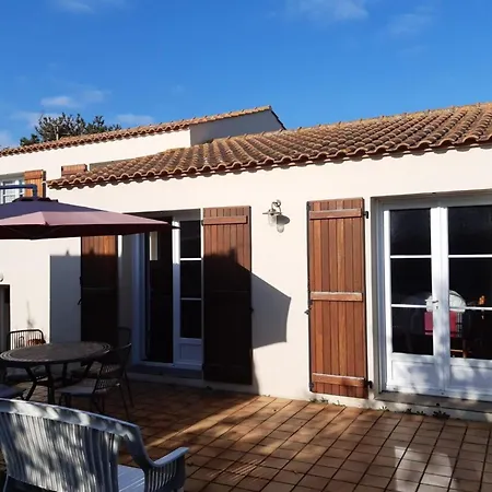 Holiday home Maison Spacieuse A 80m De La Plage, Animaux Admis, Wifi Gratuit - Fr-1-823-19 La Gueriniere